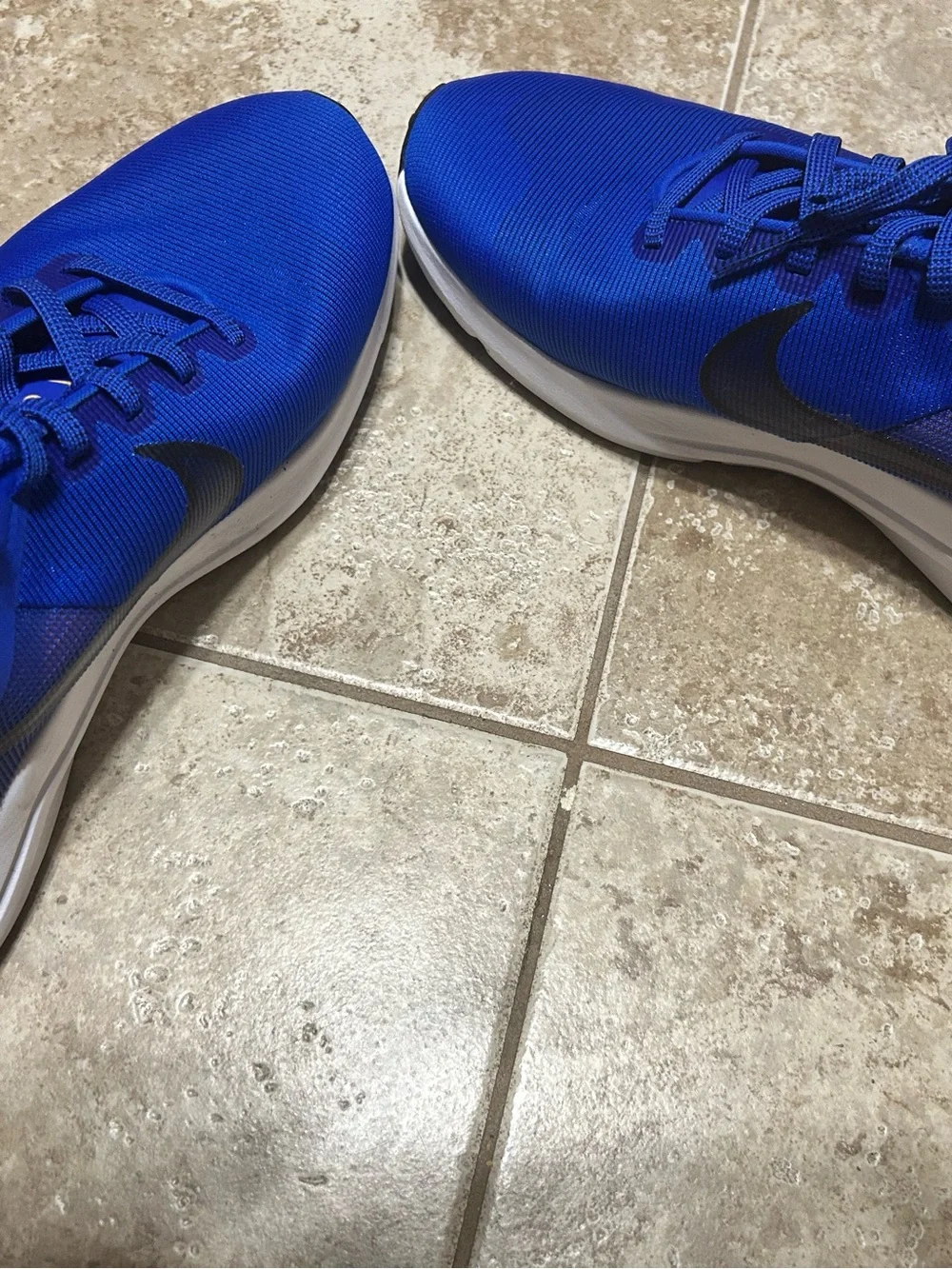 Nike Men’s Royal Blue Athletic Trainers with Black Swoosh